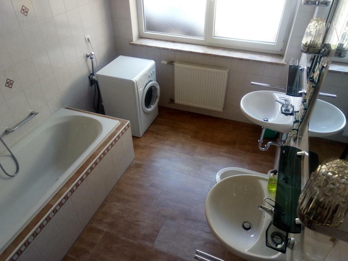 Ferienwohnung Haus Renarth - Michaela Pro Kitzeck im Sausal Exterior foto